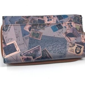 Vintage-Inspired Stamp Print Clutch       Size 7.5"×4"